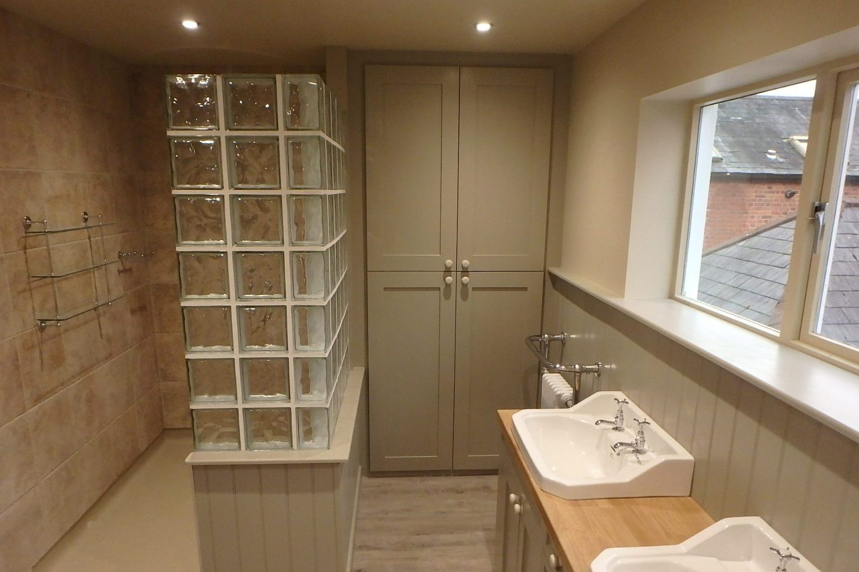 bathroom refurbishment